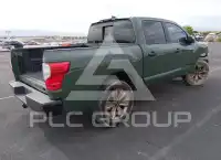 2024 Nissan TITAN фото