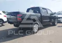 2024 Nissan FRONTIER фото