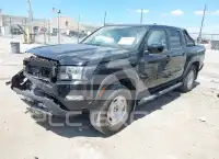 2024 Nissan FRONTIER photo