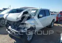 2024 Nissan FRONTIER photo