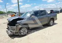 2024 Nissan FRONTIER фото