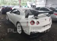 2024 Nissan GTR фото