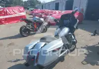 2024 Harley-Davidson FLTRX фото
