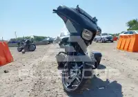 2024 Harley-Davidson FLHX фото