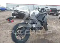 2024 Kawasaki EX650 фото