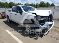 2024 Chevrolet Silverado photo