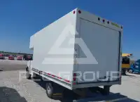 2024 Chevrolet Express фото