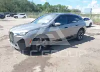 2024 BMW iX фото