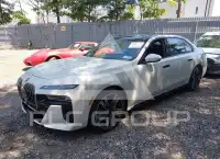 2024 BMW 760 фото