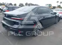 2024 BMW 760 фото