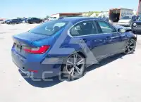 2024 BMW 330 фото