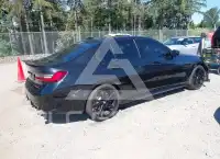 2024 BMW 330 фото