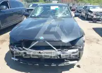 2024 BMW 330 фото