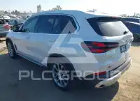 2024 BMW X5 фото