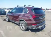 2024 BMW X5 фото