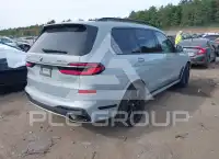 2024 BMW X7 фото