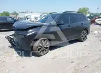2024 BMW X7 фото