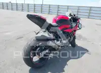 2024 BMW S1000 фото