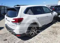 2024 Subaru Forester фото