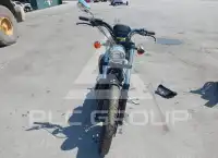 2024 Honda VT1300 фото