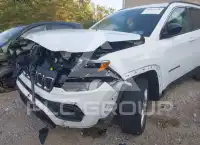 2024 Jeep COMPASS фото
