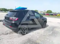 2024 Jeep COMPASS фото