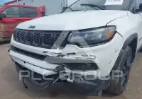 2024 Jeep COMPASS photo