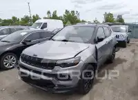 2024 Jeep COMPASS photo