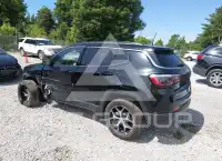 2024 Jeep COMPASS photo