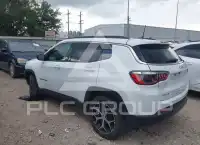 2024 Jeep COMPASS фото