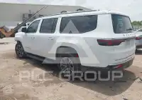 2024 Jeep WAGONEER photo