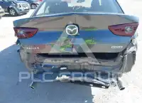 2024 Mazda 3 фото