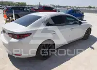 2024 Mazda 3 photo