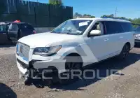 2024 Lincoln NAVIGATOR photo