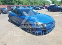 2024 Audi E-TRON фото