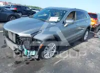 2024 Cadillac XT4 фото