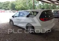 2024 Chrysler PACIFICA photo