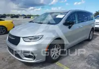 2024 Chrysler PACIFICA фото
