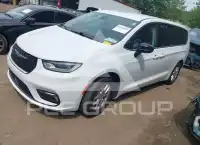 2024 Chrysler PACIFICA photo