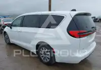 2024 Chrysler PACIFICA фото
