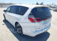 2024 Chrysler PACIFICA фото