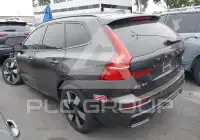 2024 Volvo XC60 фото