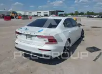 2024 Volvo S60 photo