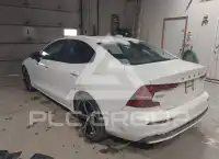2024 Volvo S60 фото