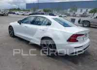 2024 Volvo S60 фото