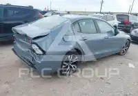 2024 Volvo S60 photo