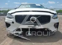 2024 Volvo S60 фото