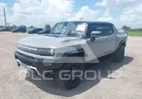 2024 GMC Hummer фото