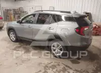 2024 GMC TERRAIN photo