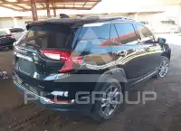 2024 GMC TERRAIN photo